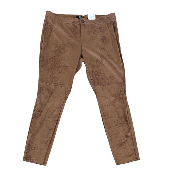 A.n.a Women's Plus Size 33/16 High Rise Skinny Brown Faux Leather‎ Pants - Picture 1 of 14